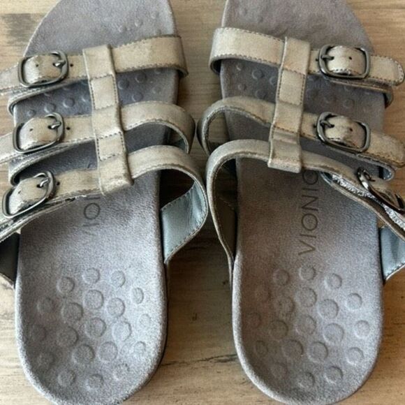 Vionic Misa Sandals size 5 Metallic Silver Comfort slide slip-on arch support - Picture 1 of 5